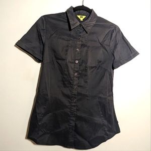 Cue dark gray button down tee shirt